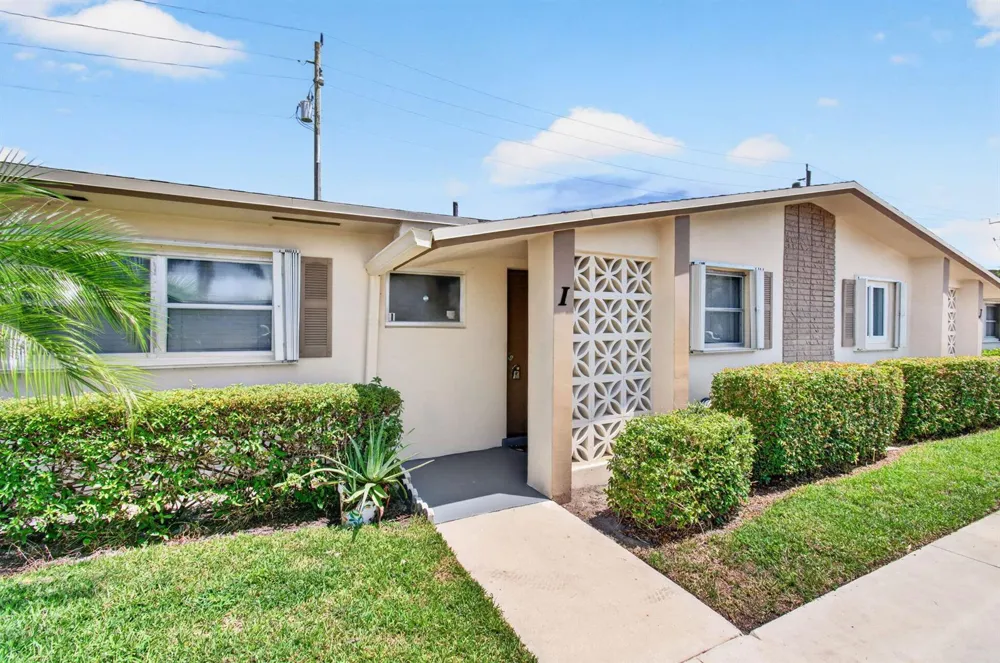 2522 Emory Dr Drive E #I West Palm Beach, FL 33415