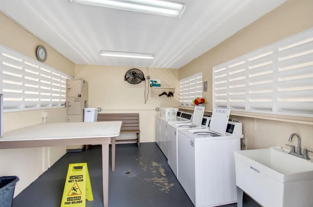 2522 Emory Dr Drive E #I West Palm Beach, FL 33415