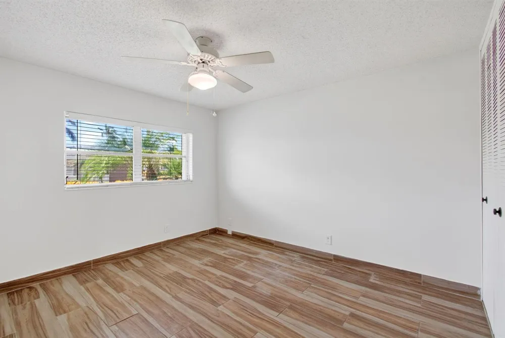 2522 Emory Dr Drive E #I West Palm Beach, FL 33415
