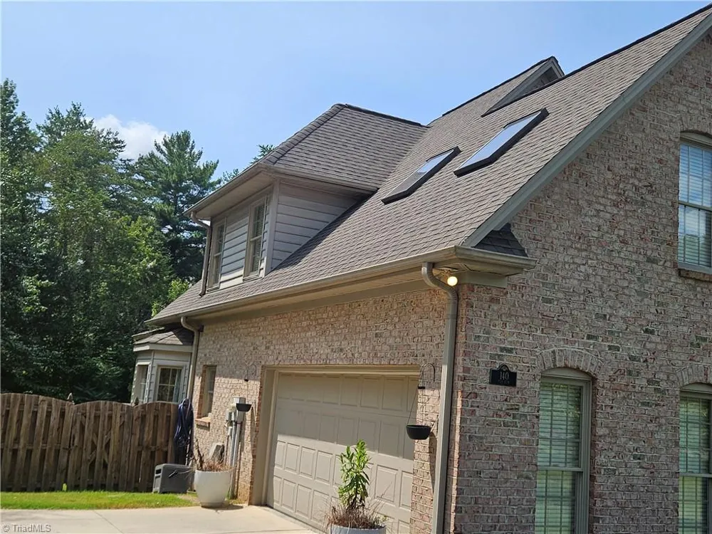 140 Fox Run Eden, NC 27288