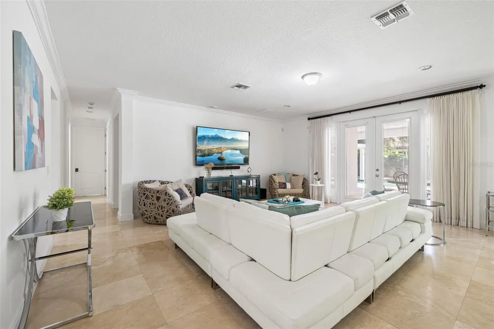 8416 CHILTON DRIVE Orlando, FL 32836