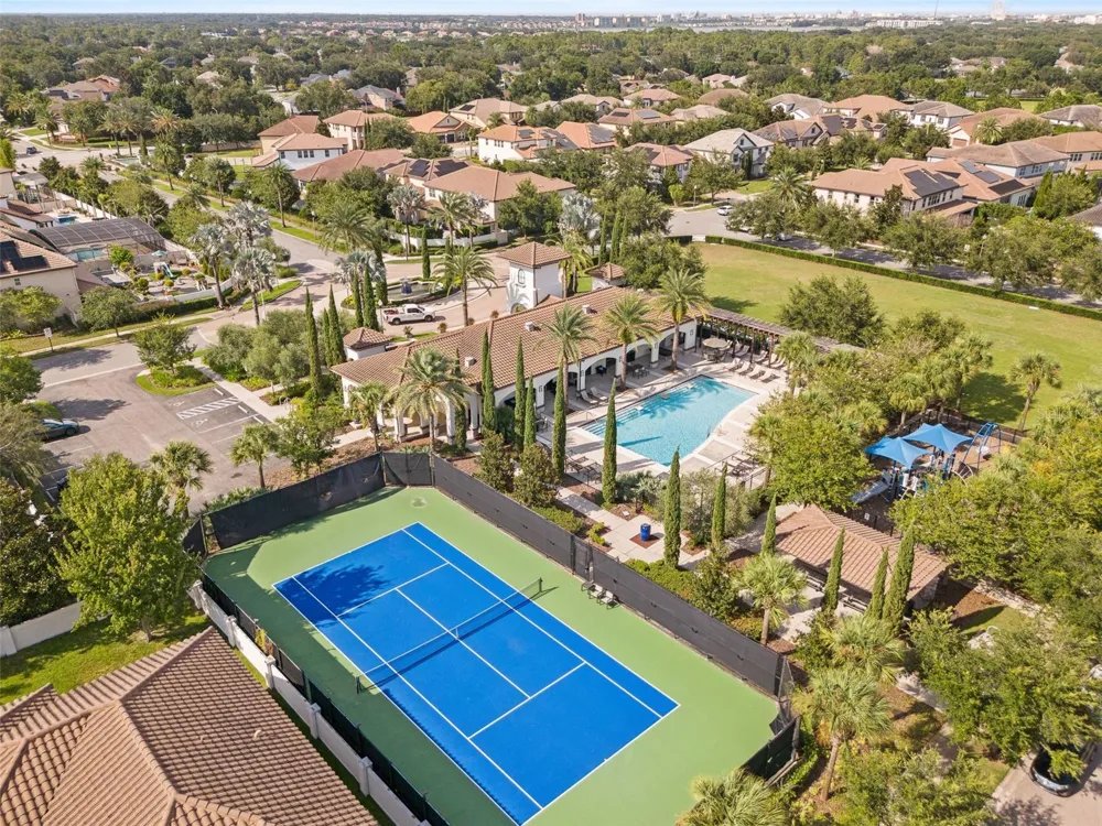 8416 CHILTON DRIVE Orlando, FL 32836