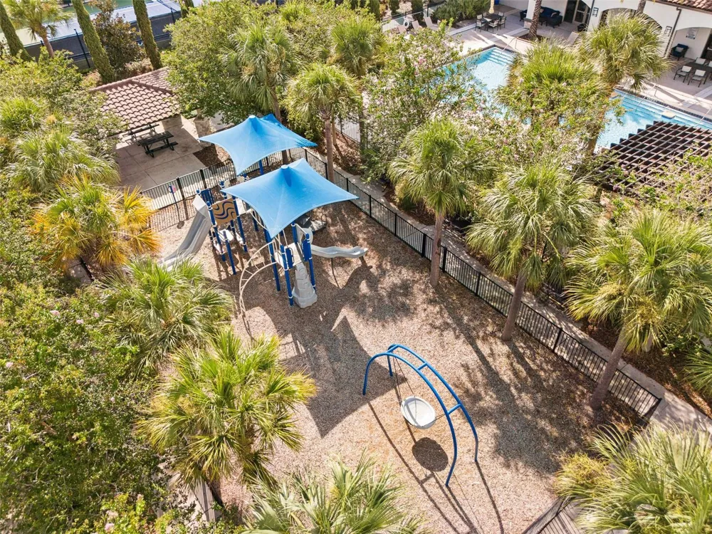 8416 CHILTON DRIVE Orlando, FL 32836