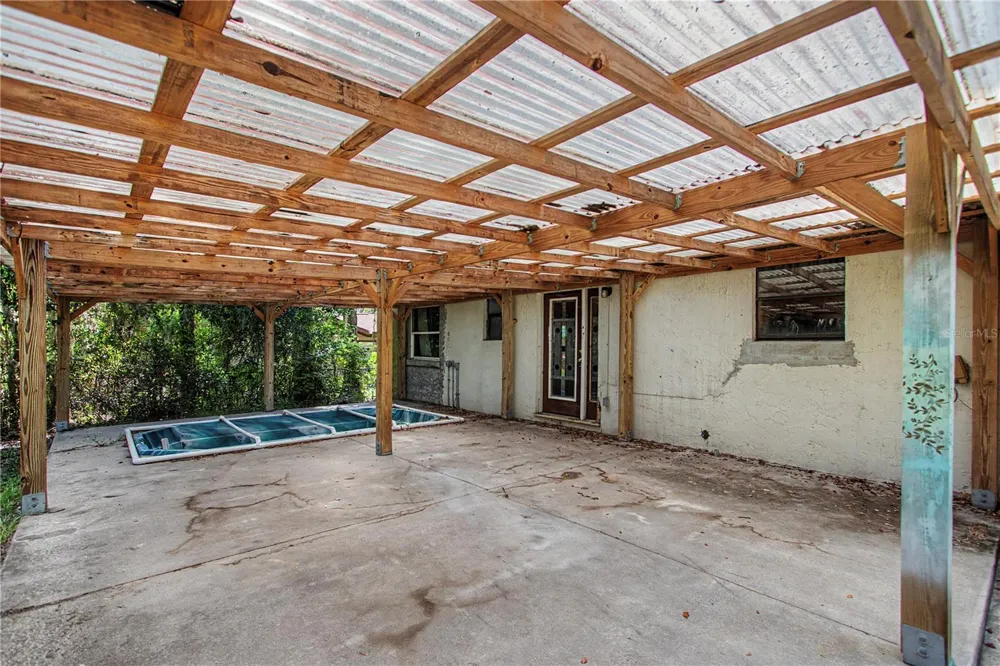 20179 THE GRANADA Dunnellon, FL 34432