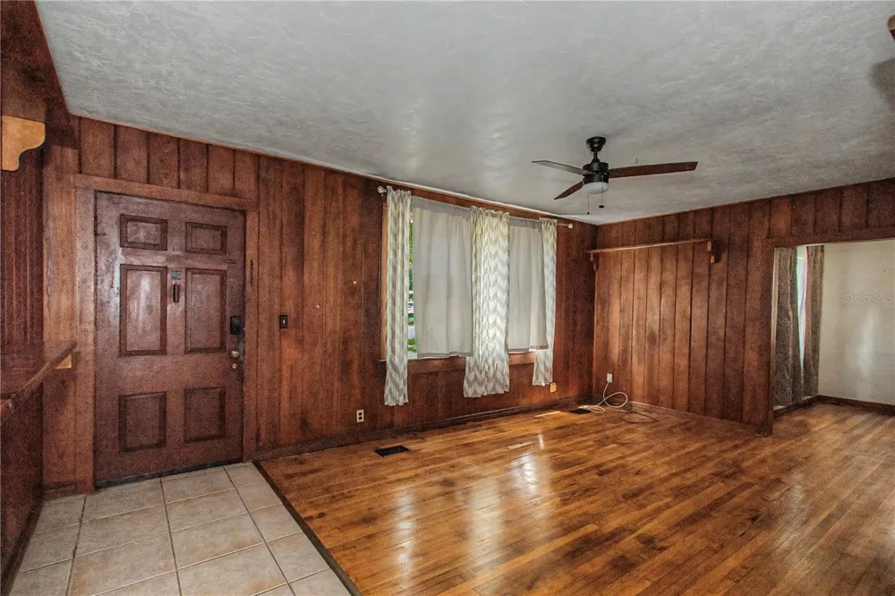 20179 THE GRANADA Dunnellon, FL 34432