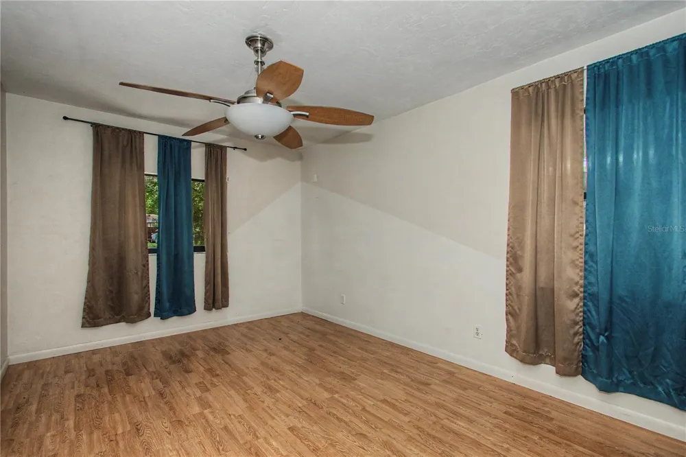 20179 THE GRANADA Dunnellon, FL 34432