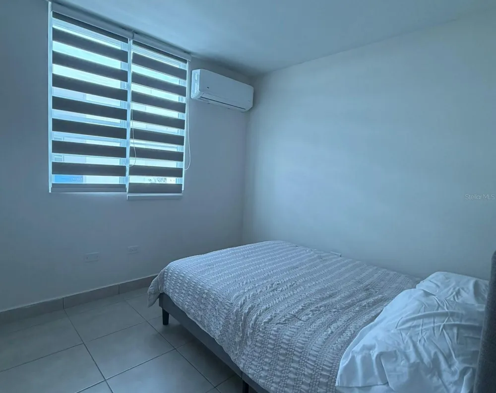 Cale I 25 URB PALACIOS DEL MAR Humacao, PR 00791
