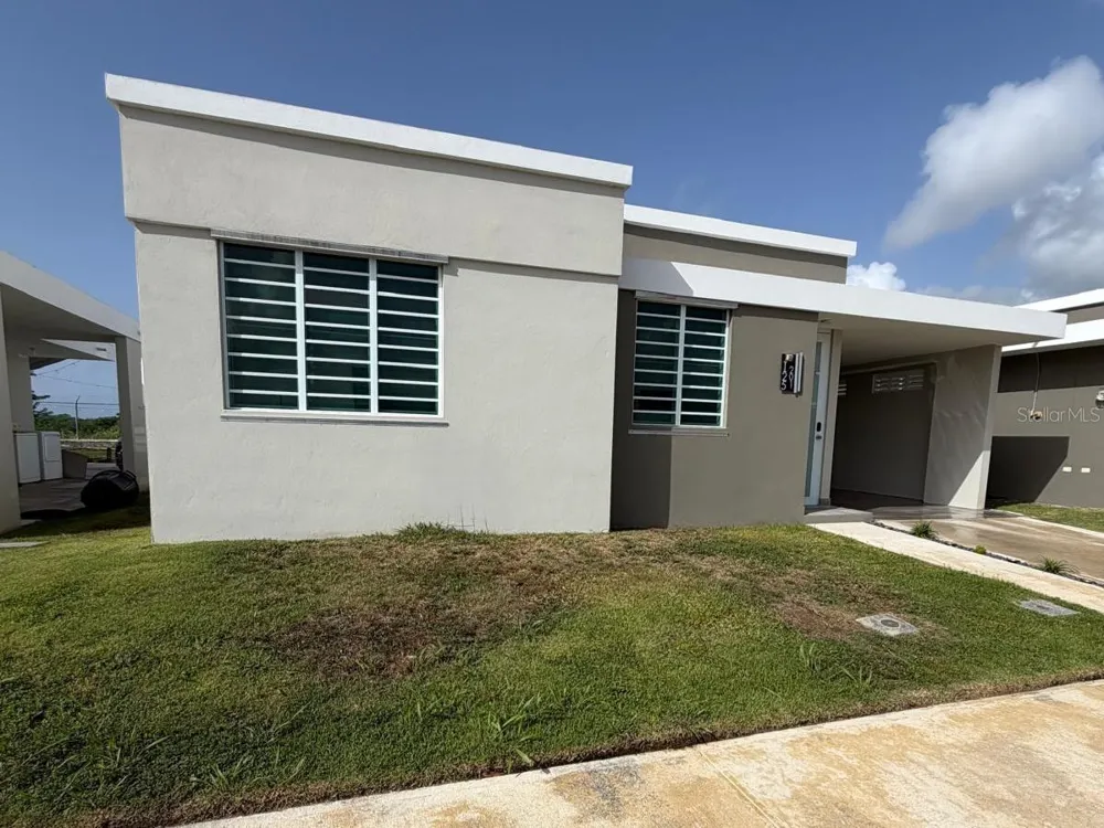 Cale I 25 URB PALACIOS DEL MAR Humacao, PR 00791