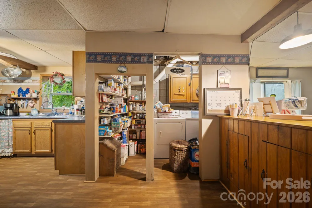 649 Monte Vista Road Candler, NC 28715