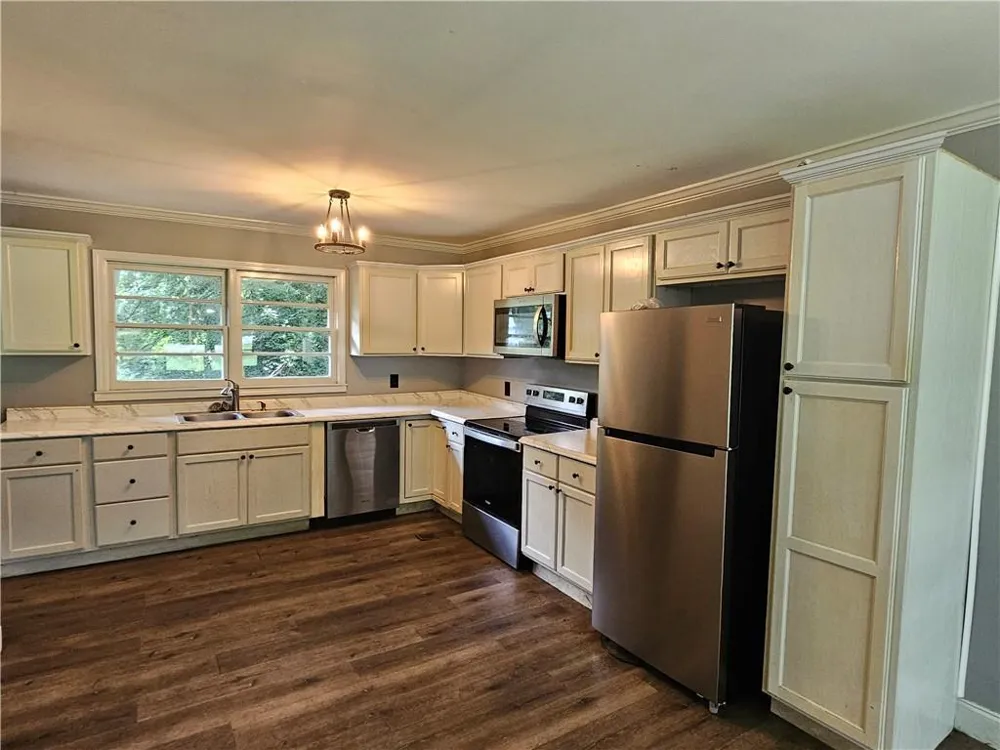 1572 Sugar Valley Road NW Calhoun, GA 30701