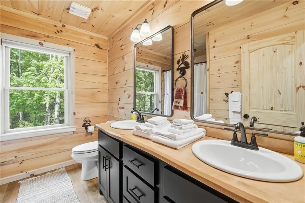 85 Christopher Drive Ellijay, GA 30540