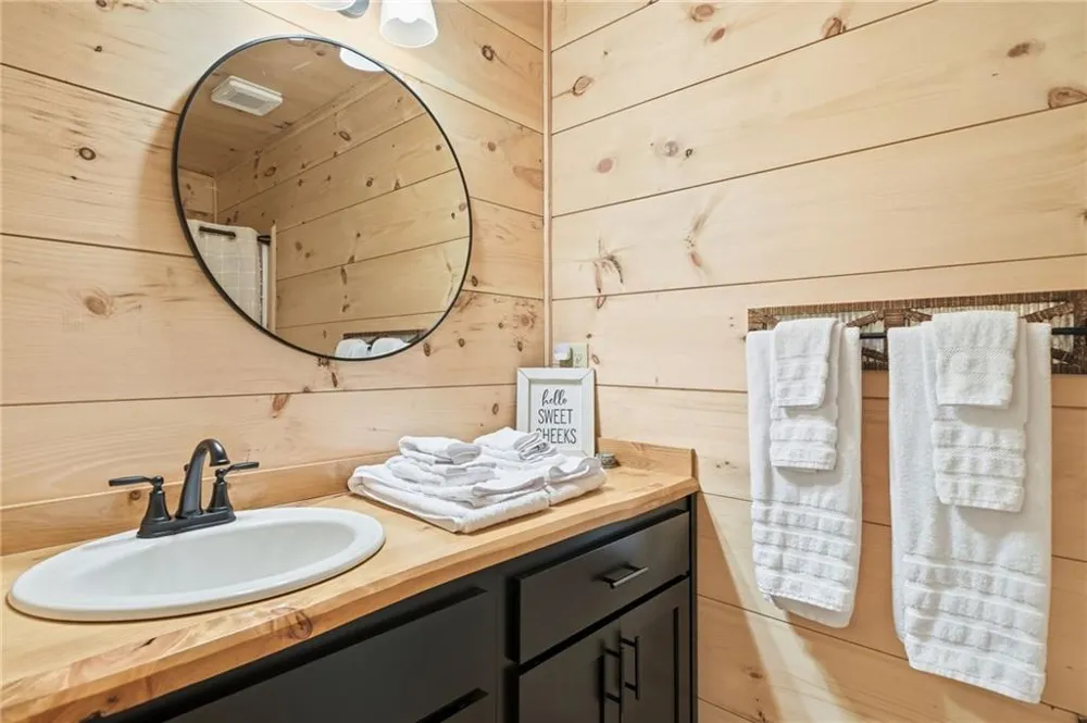 85 Christopher Drive Ellijay, GA 30540