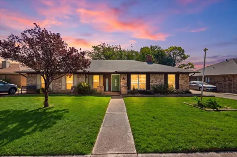 814 Rock Creek Drive