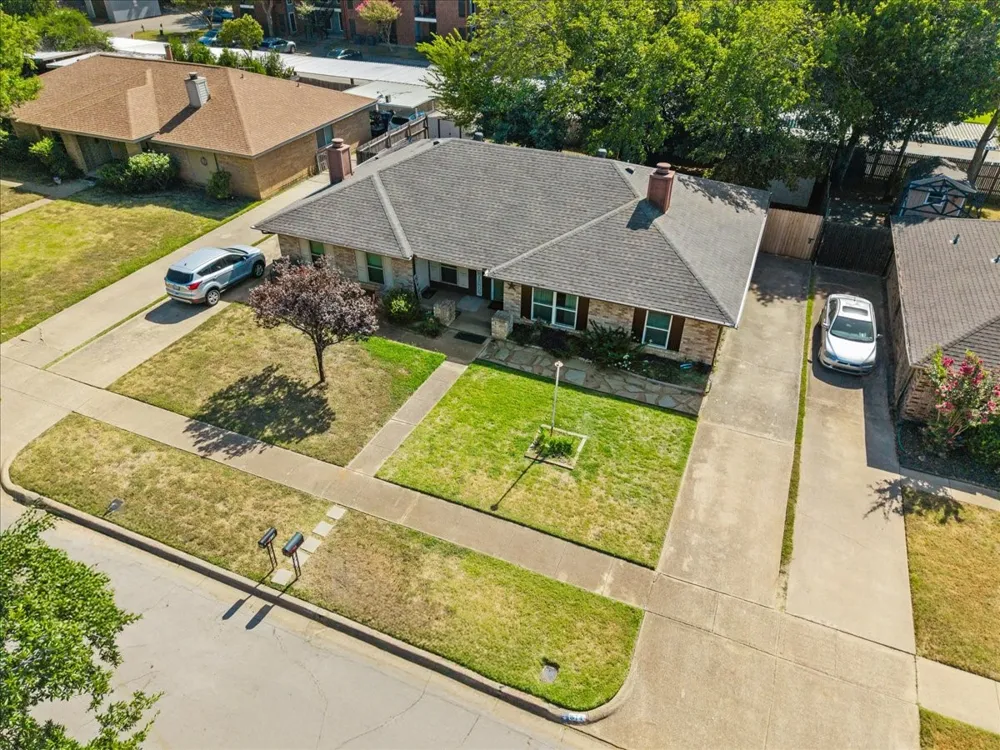 814 Rock Creek Drive Euless, TX 76039