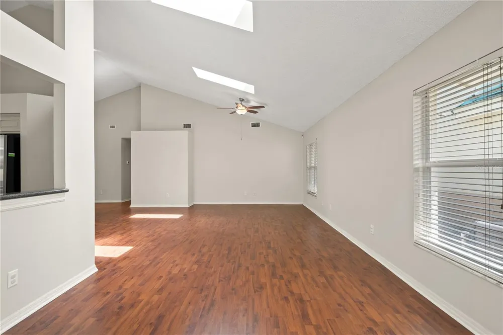6005 FAIRWAY PALMS COURT Tampa, FL 33647