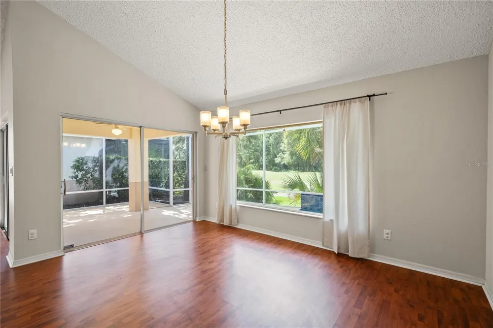 6005 FAIRWAY PALMS COURT Tampa, FL 33647