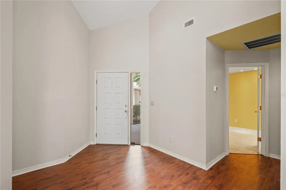 6005 FAIRWAY PALMS COURT Tampa, FL 33647