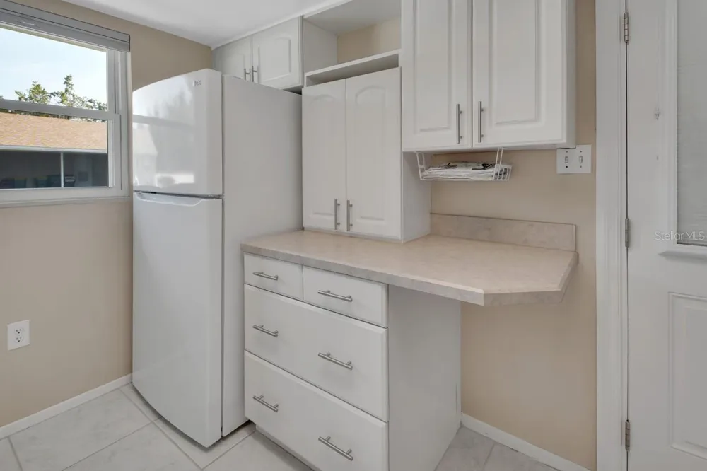 202 ELMWOOD AVENUE #330 Deland, FL 32724