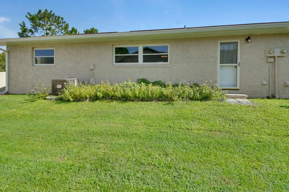 202 ELMWOOD AVENUE #330 Deland, FL 32724
