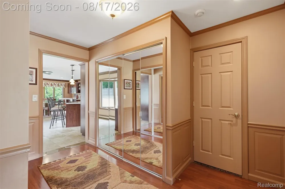 10286 7 Mile Road Salem Township, MI 48167