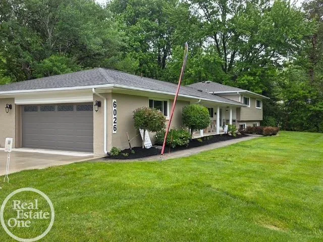6026 Via Toscana Street Troy City, MI 48085