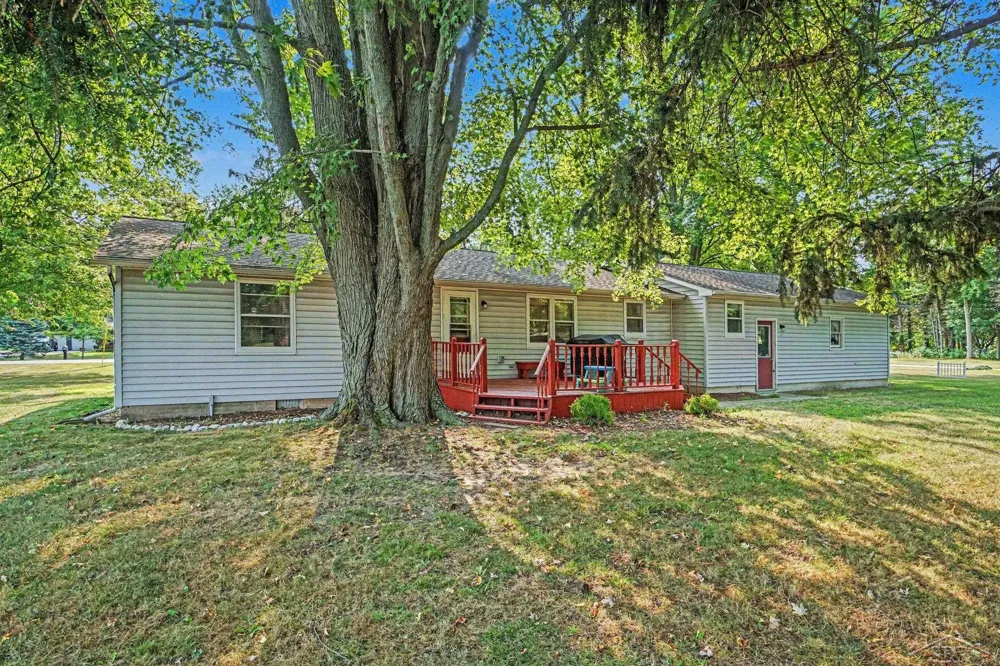 9360 Sheridan Road Albee Township, MI 48417