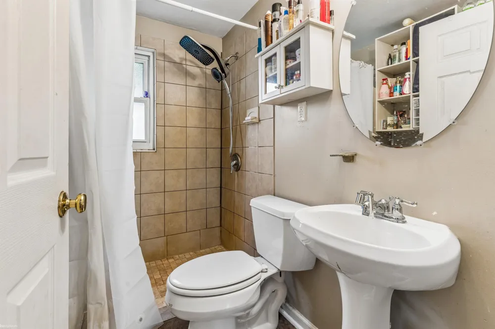 133 Murphy Drive St Clair Township, MI 48079