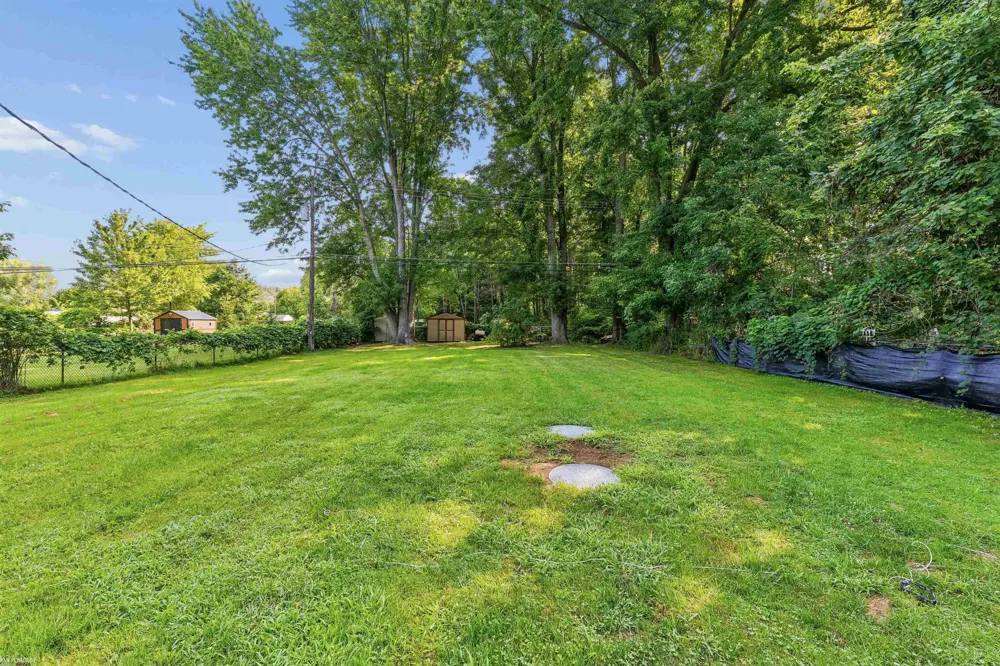 133 Murphy Drive St Clair Township, MI 48079
