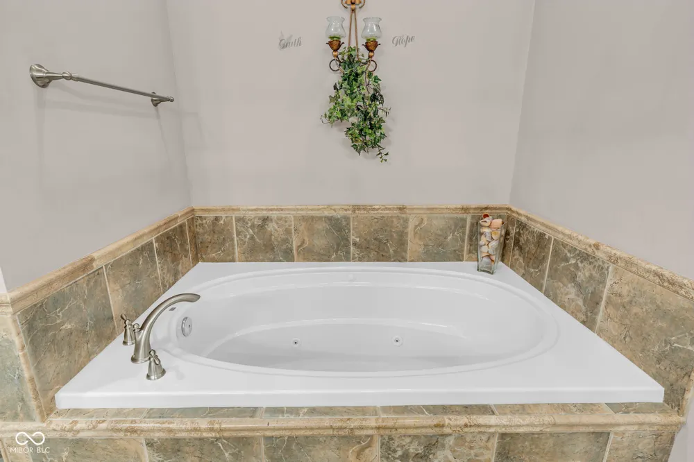 937 Evensview Drive Greencastle, IN 46135
