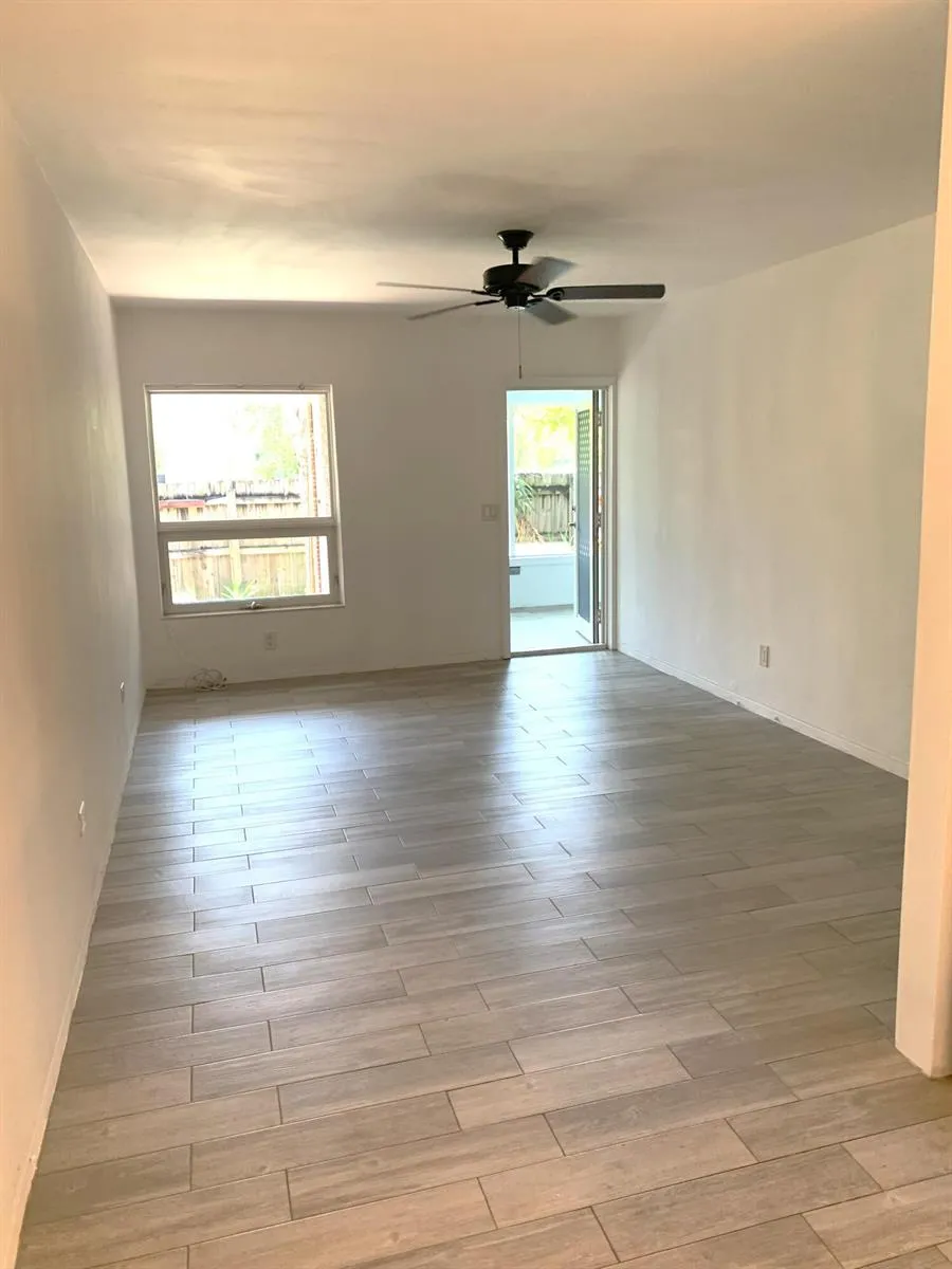 1500 NW 5TH AVENUE #W Fort Lauderdale, FL 33311