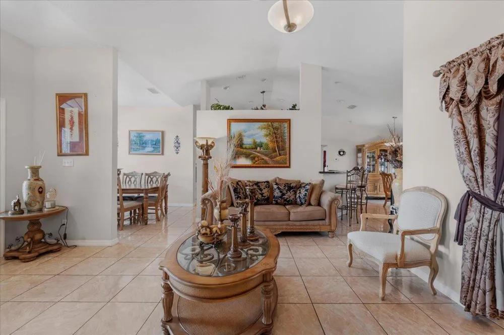 1023 Caribbean Avenue Clewiston, FL 33440