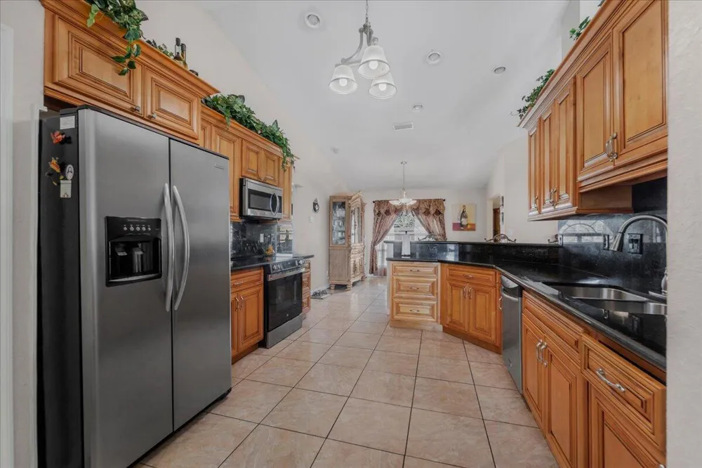 1023 Caribbean Avenue Clewiston, FL 33440