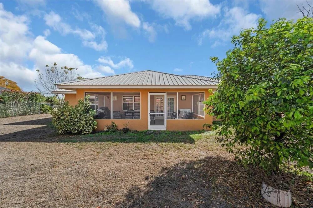 1023 Caribbean Avenue Clewiston, FL 33440