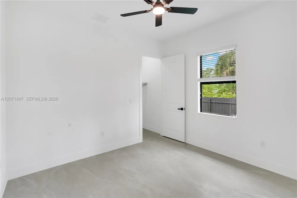 1047 Merry St Lehigh Acres, FL 33974