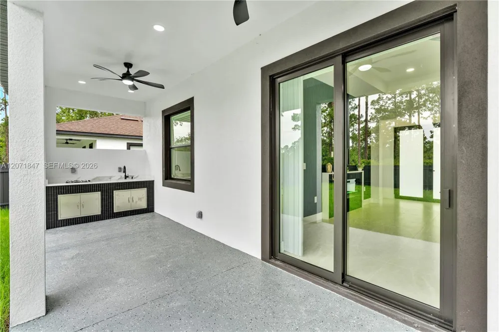 1047 Merry St Lehigh Acres, FL 33974