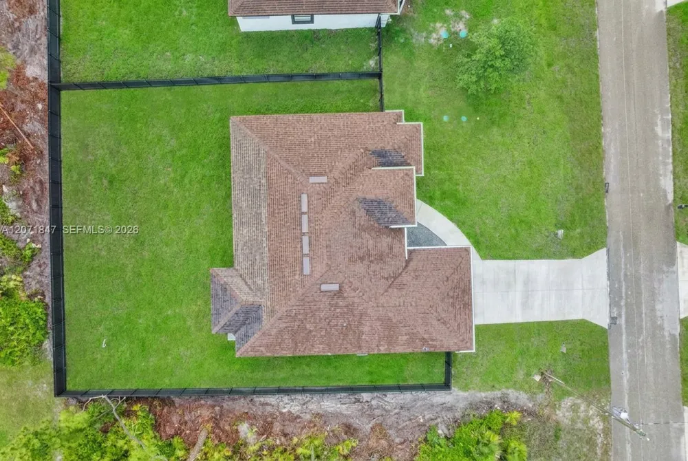 1047 Merry St Lehigh Acres, FL 33974