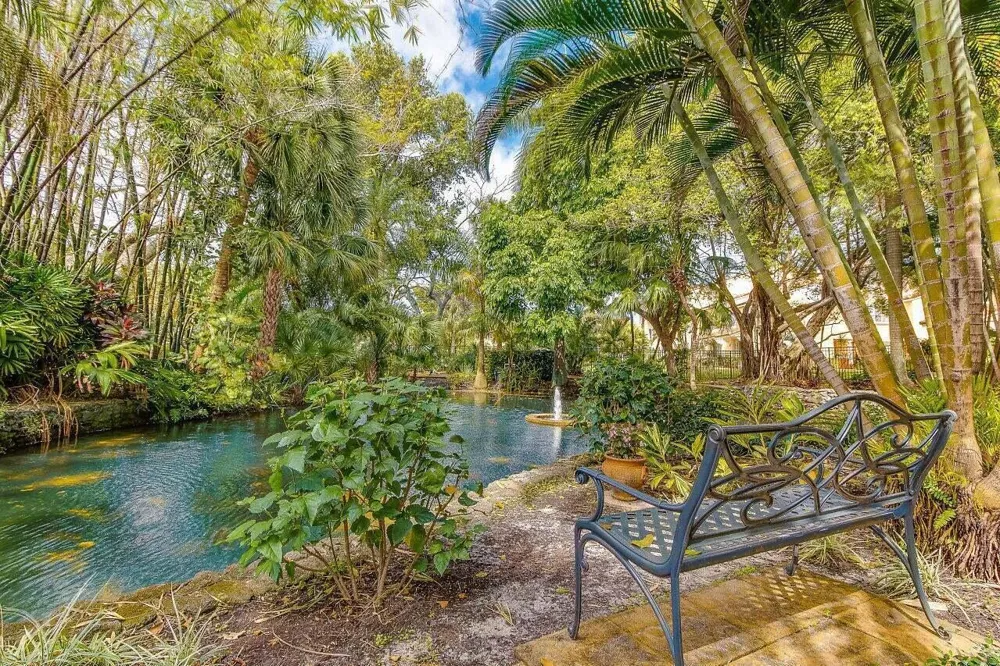 135 YACHT CLUB WAY #305 Hypoluxo, FL 33462