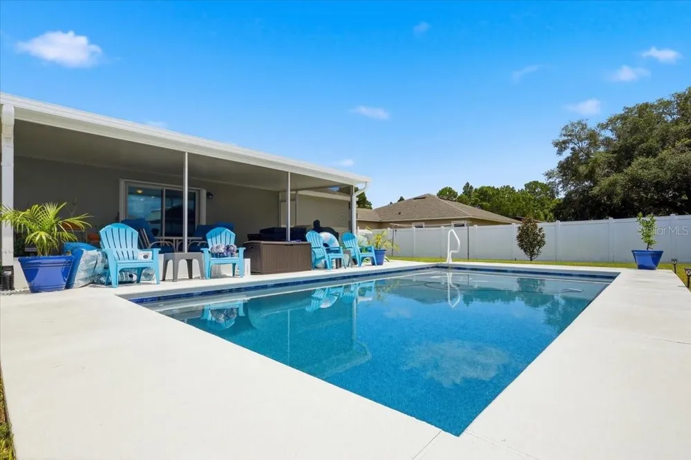 16 PICKWOOD PLACE Palm Coast, FL 32164