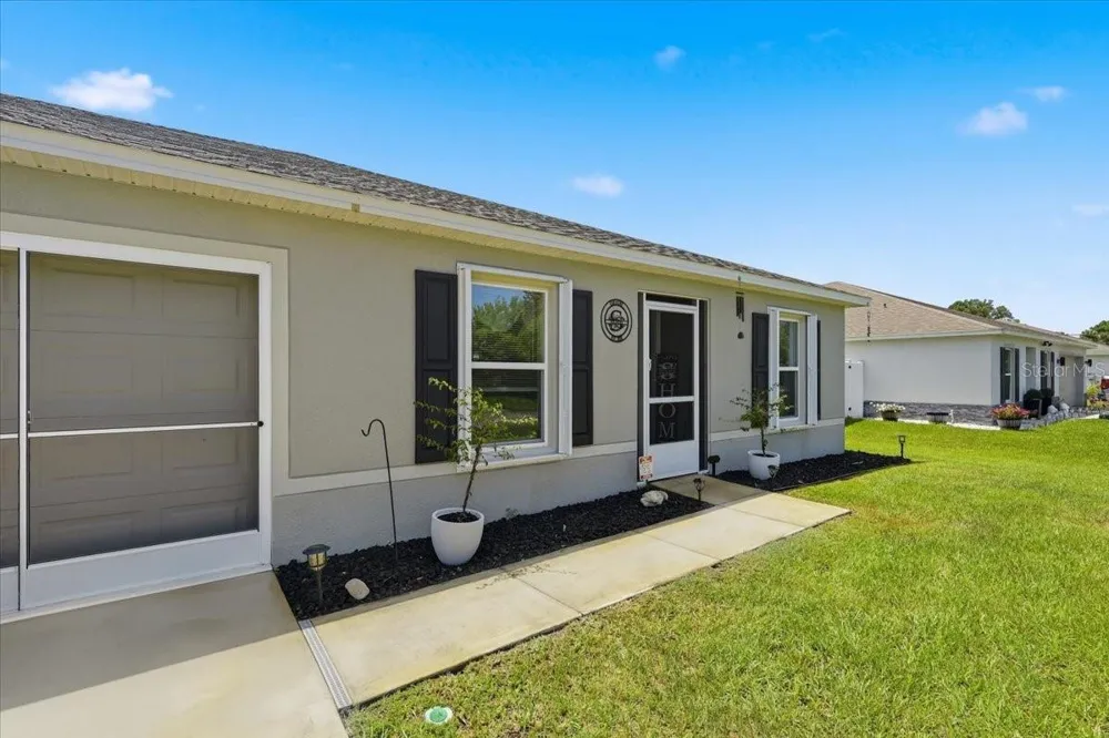 16 PICKWOOD PLACE Palm Coast, FL 32164