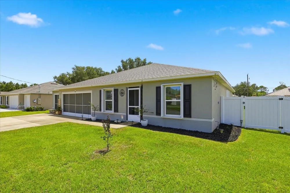 16 PICKWOOD PLACE Palm Coast, FL 32164
