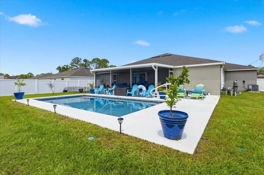 16 PICKWOOD PLACE Palm Coast, FL 32164