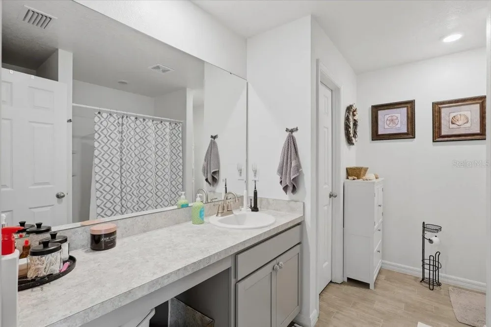 16 PICKWOOD PLACE Palm Coast, FL 32164