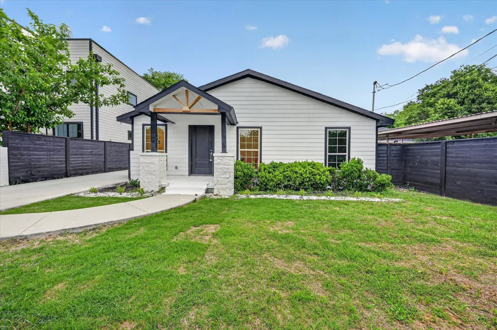 538 Pemberton Hill Road Dallas, TX 75217