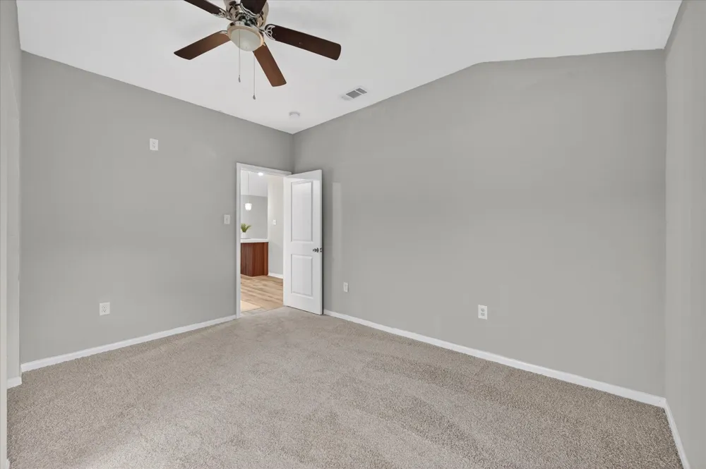 538 Pemberton Hill Road Dallas, TX 75217