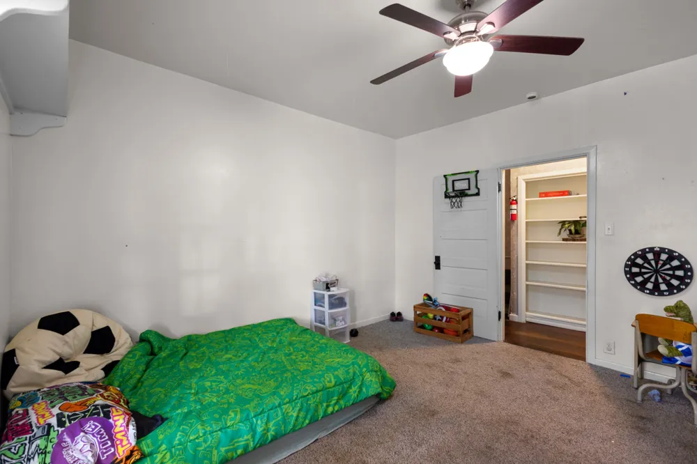 301 W Nelson Street Bowie, TX 76230