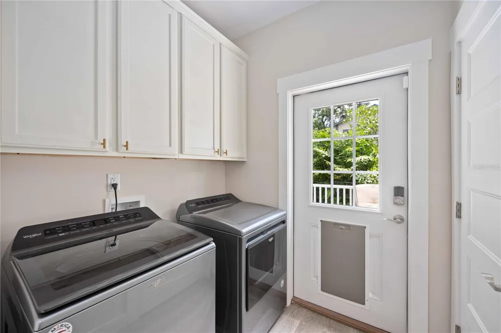 1623 8TH AVENUE W Bradenton, FL 34205