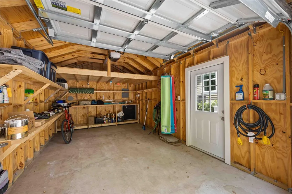 1623 8TH AVENUE W Bradenton, FL 34205