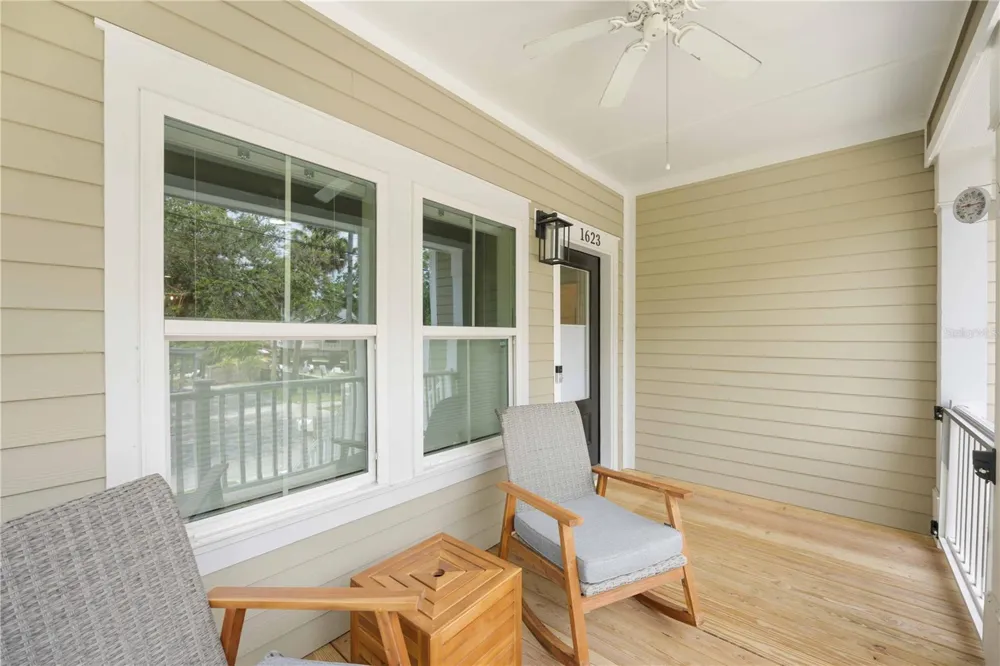 1623 8TH AVENUE W Bradenton, FL 34205