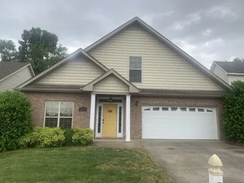 285 Turnberry Cir