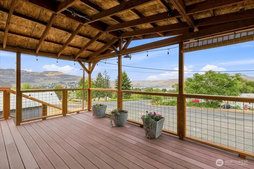 810 Spokane Way Grand Coulee, WA 99133